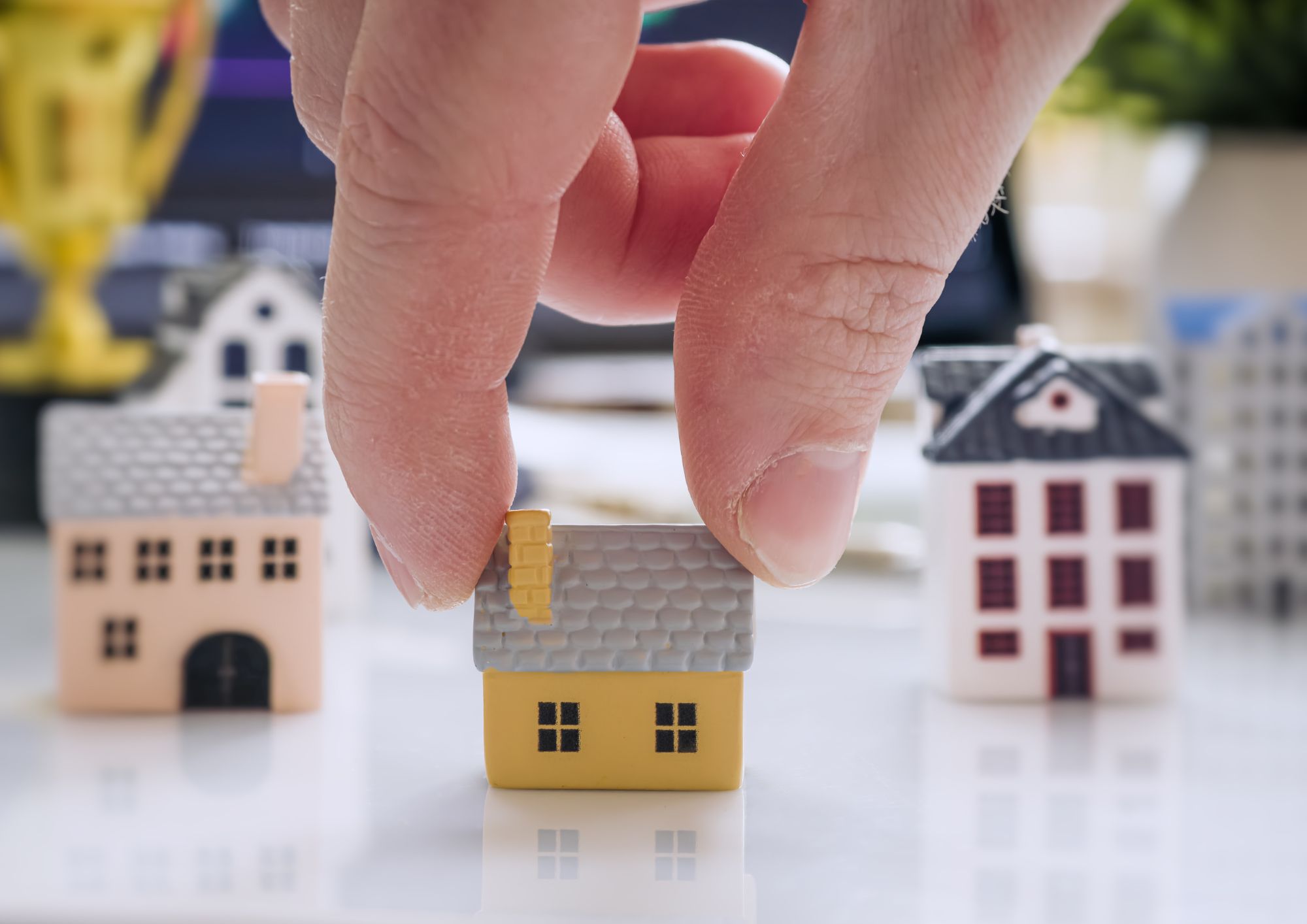 Read more about the article סוגי דירות להשקעה: מאפיינים, תשואות וטיפים לבחירה חכמה